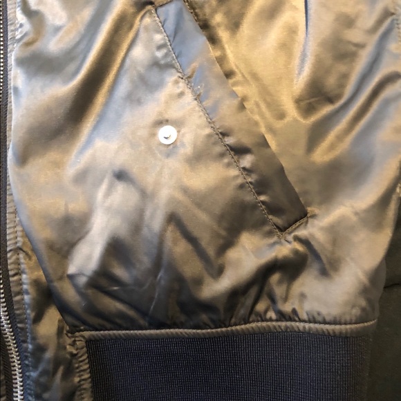 FOREVER 21 MENS BOMBER JACKET - Picture 4 of 4